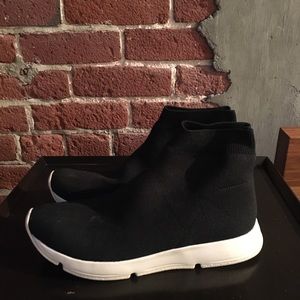 VINCE Space Sneaker